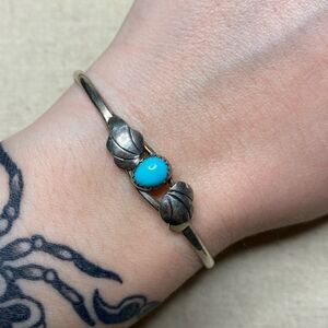 💛 Sterling Silver Native American Turquoise Cuff Bracelet
